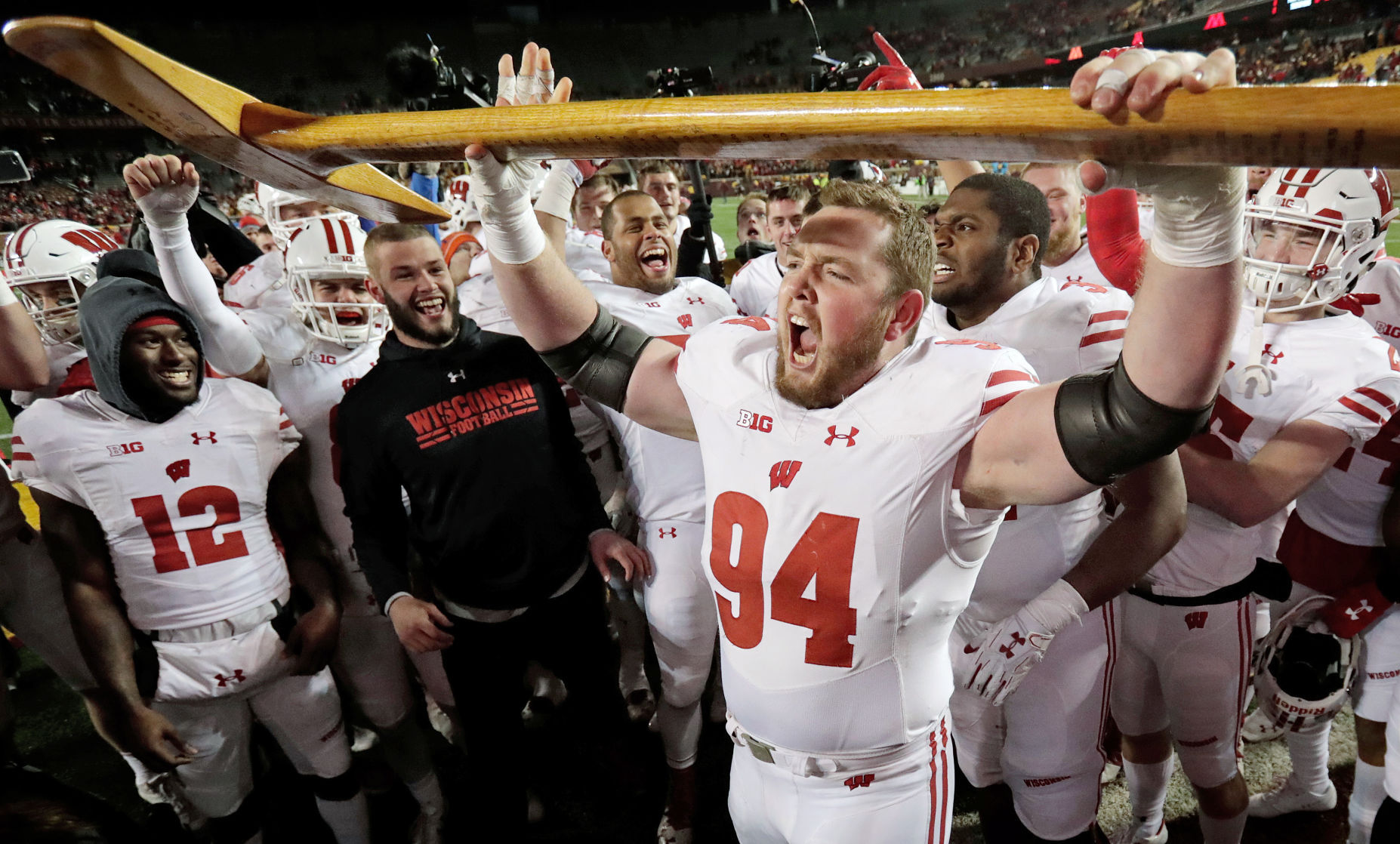 Nov. 25: UW football goes 12-0 in regular season